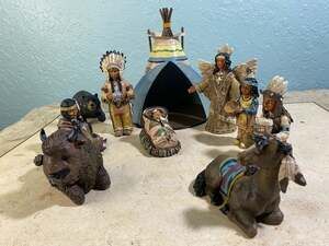 Vintage 2003 WMG Native American Indian Nativity Figure Set with Metal Teepee